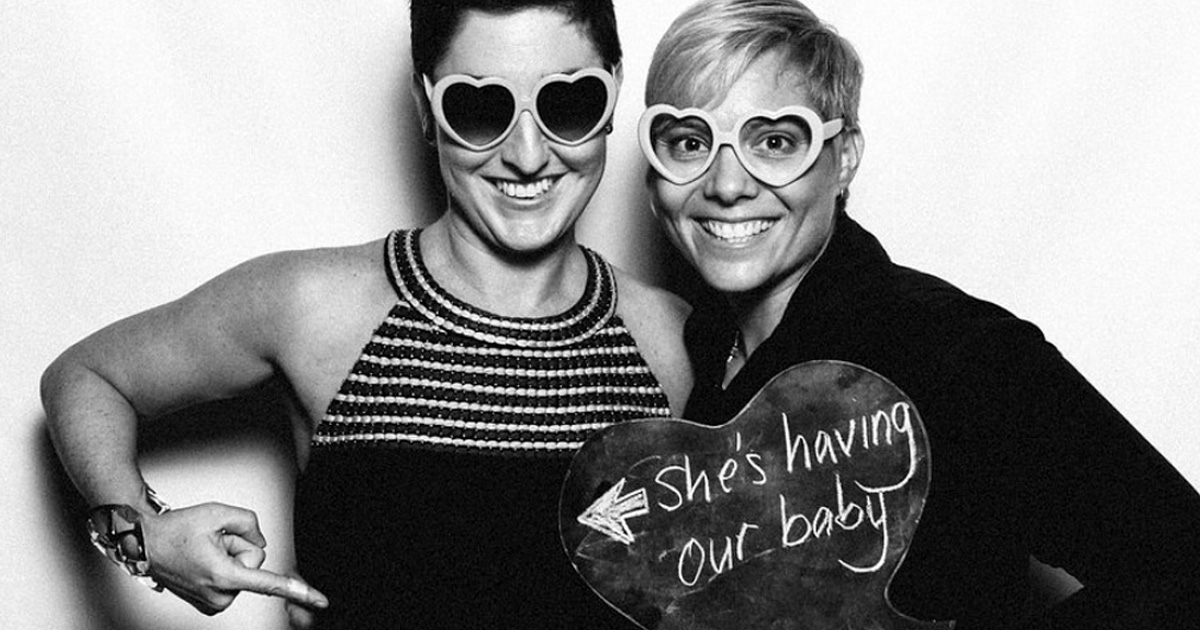 8 Lesbian Couples Who Totally Won At Announcing Their Pregnancies 