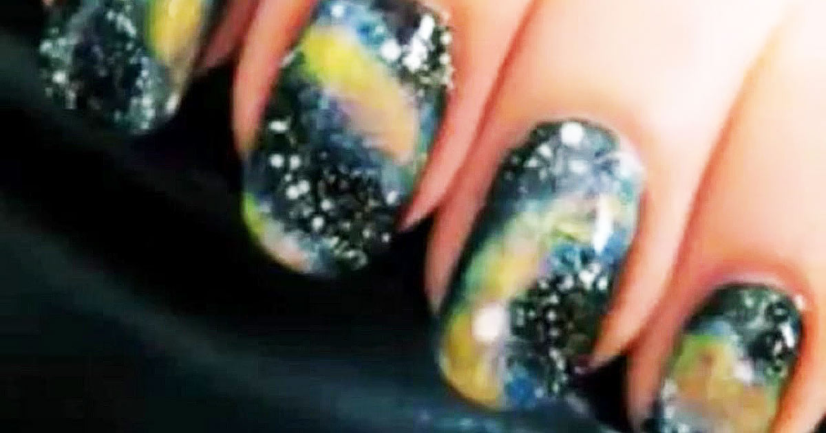 Get These Incredible Cosmic Galaxy Nails With Just 3 Simple Tools 