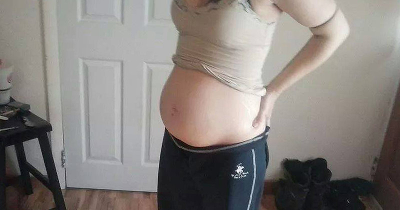 Pregnant Mom Posts Baby Bump Photo But What's In The Background Sent Her To Jail