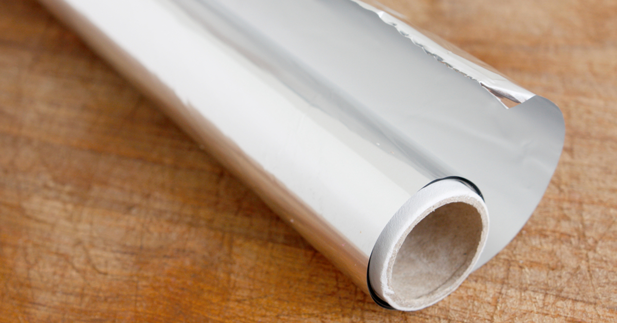Do You Use Aluminum Foil In Your Kitchen? It's Time To Get Rid Of It - And Fast!