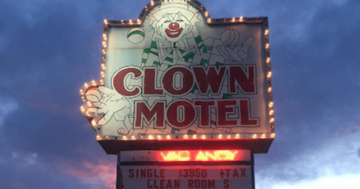 Terrifying Clown Motel Has Been Officially Named America’s Creepiest Motel